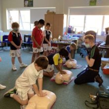 Year 3 and 4 learn how to save lives